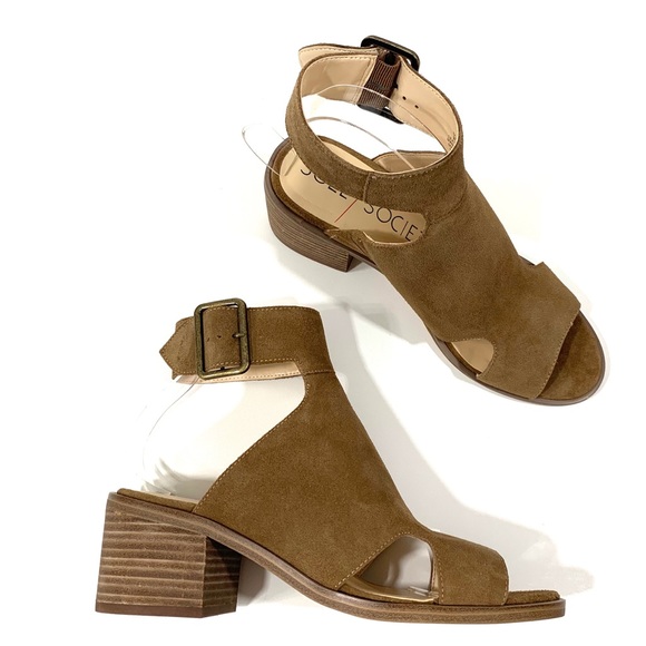 tally ankle strap sandal